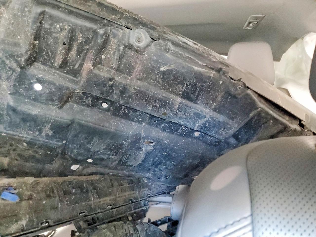 2019 TOYOTA HIGHLANDER HYBRID LIMITED photo 10