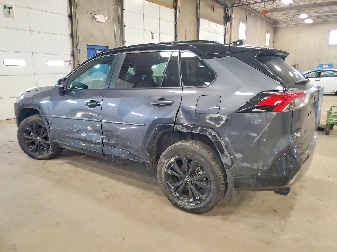 2024 TOYOTA RAV4 XSE photo 4