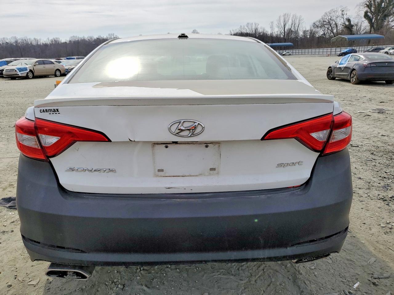 2015 HYUNDAI SONATA SPORT photo 11