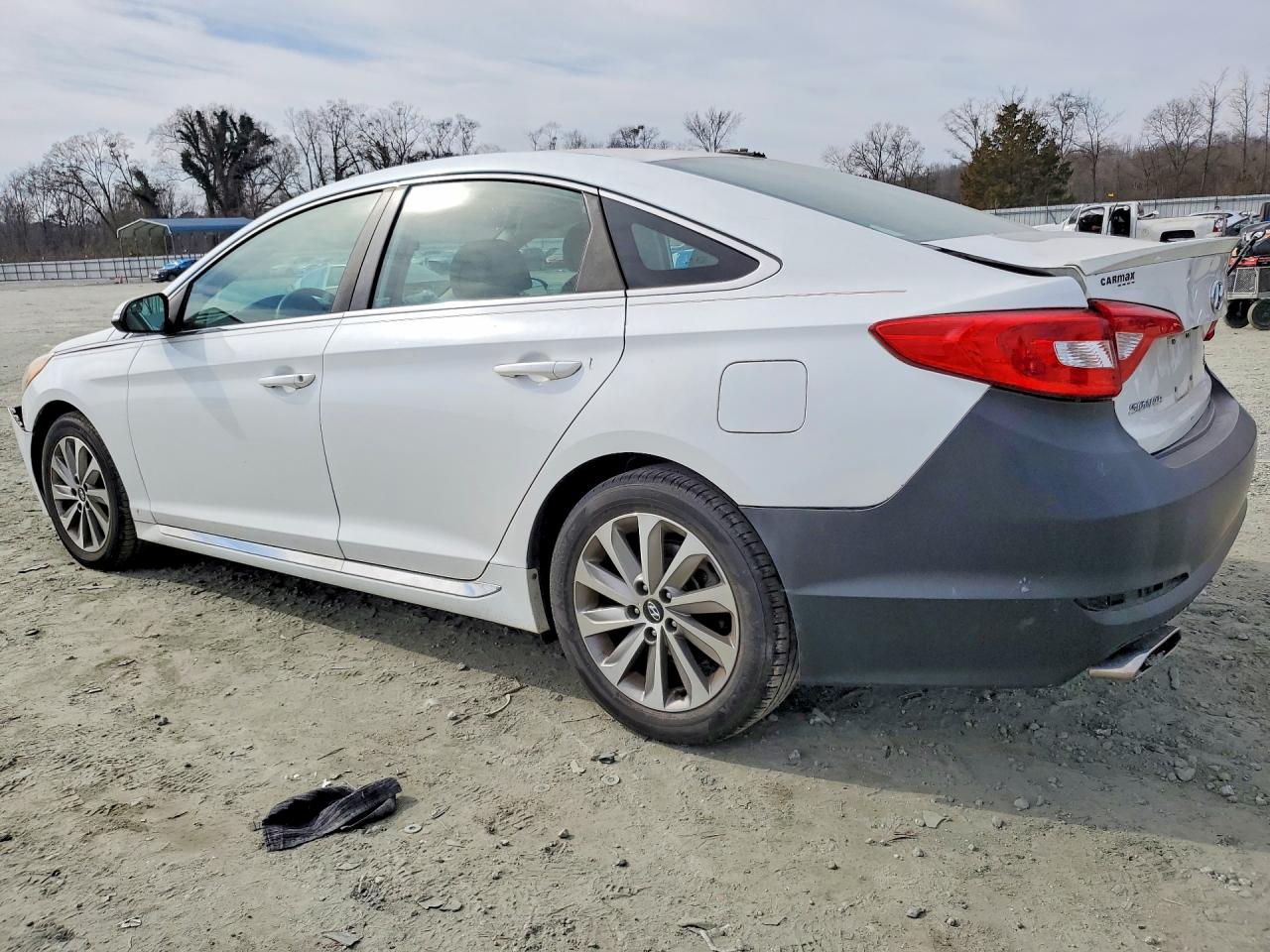 2015 HYUNDAI SONATA SPORT photo 3