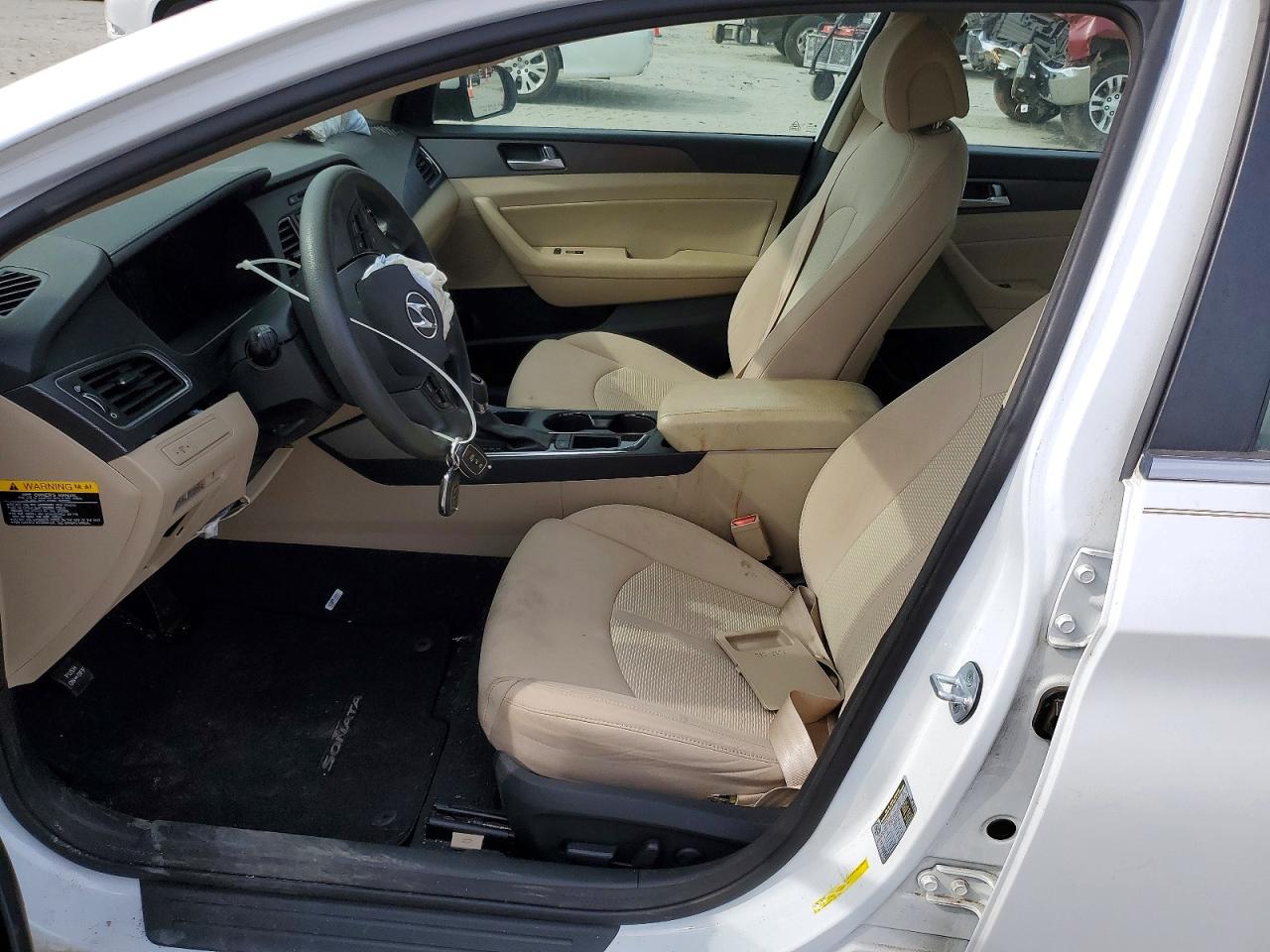 2015 HYUNDAI SONATA SPORT photo 13