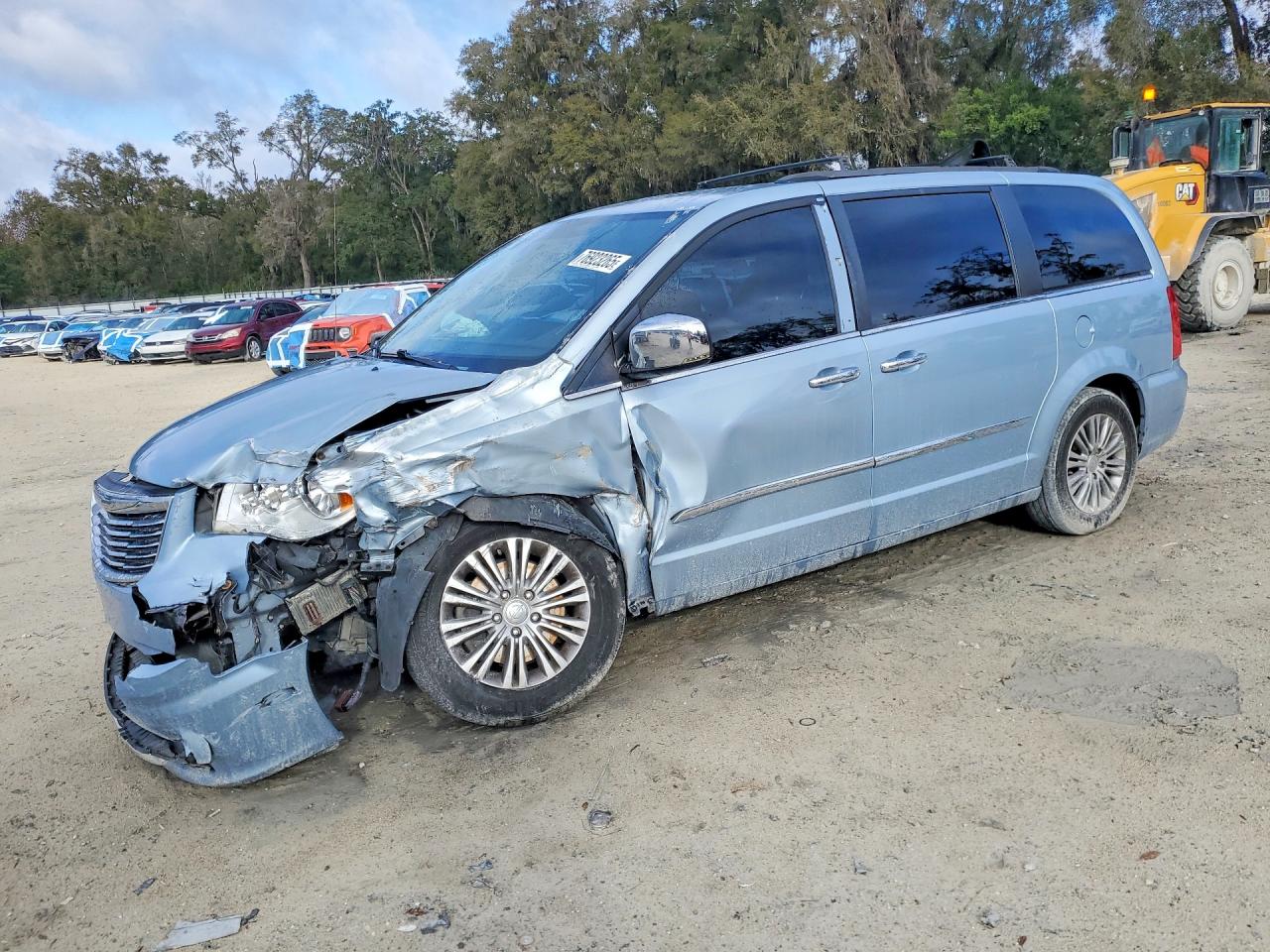 2013 CHRYSLER TOWN & COUNTRY