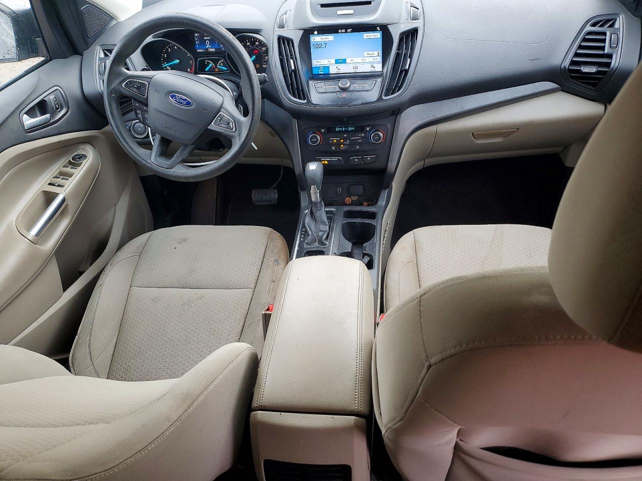 2017 FORD ESCAPE SE photo 8
