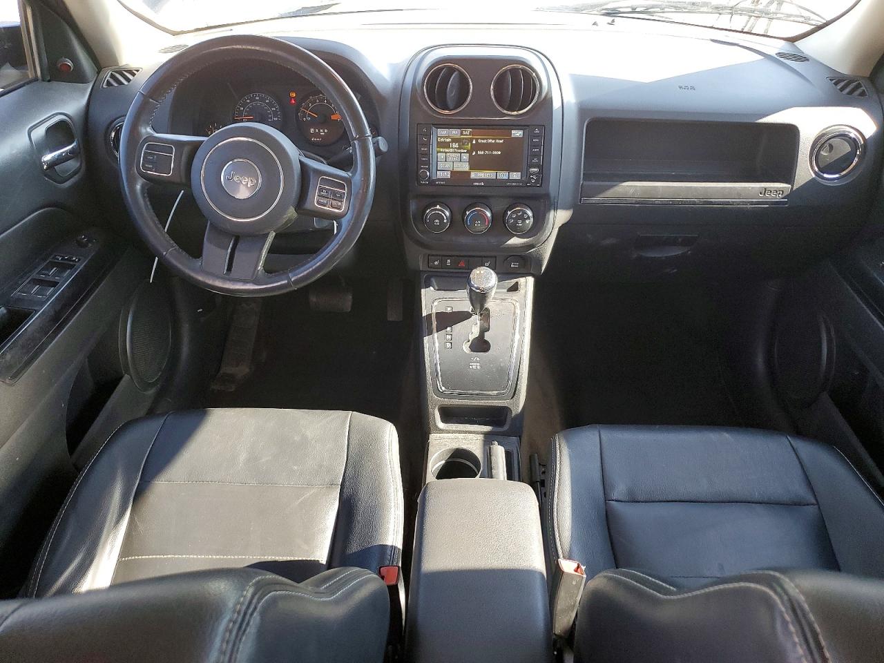 2017 JEEP PATRIOT LATITUDE photo 8