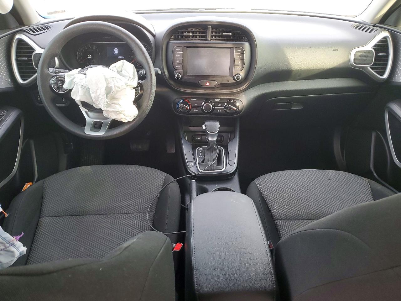 2020 KIA SOUL LX photo 8