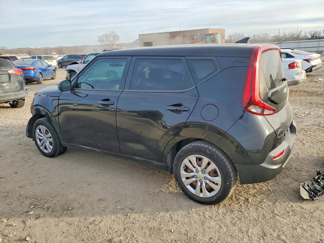 2020 KIA SOUL LX photo 2