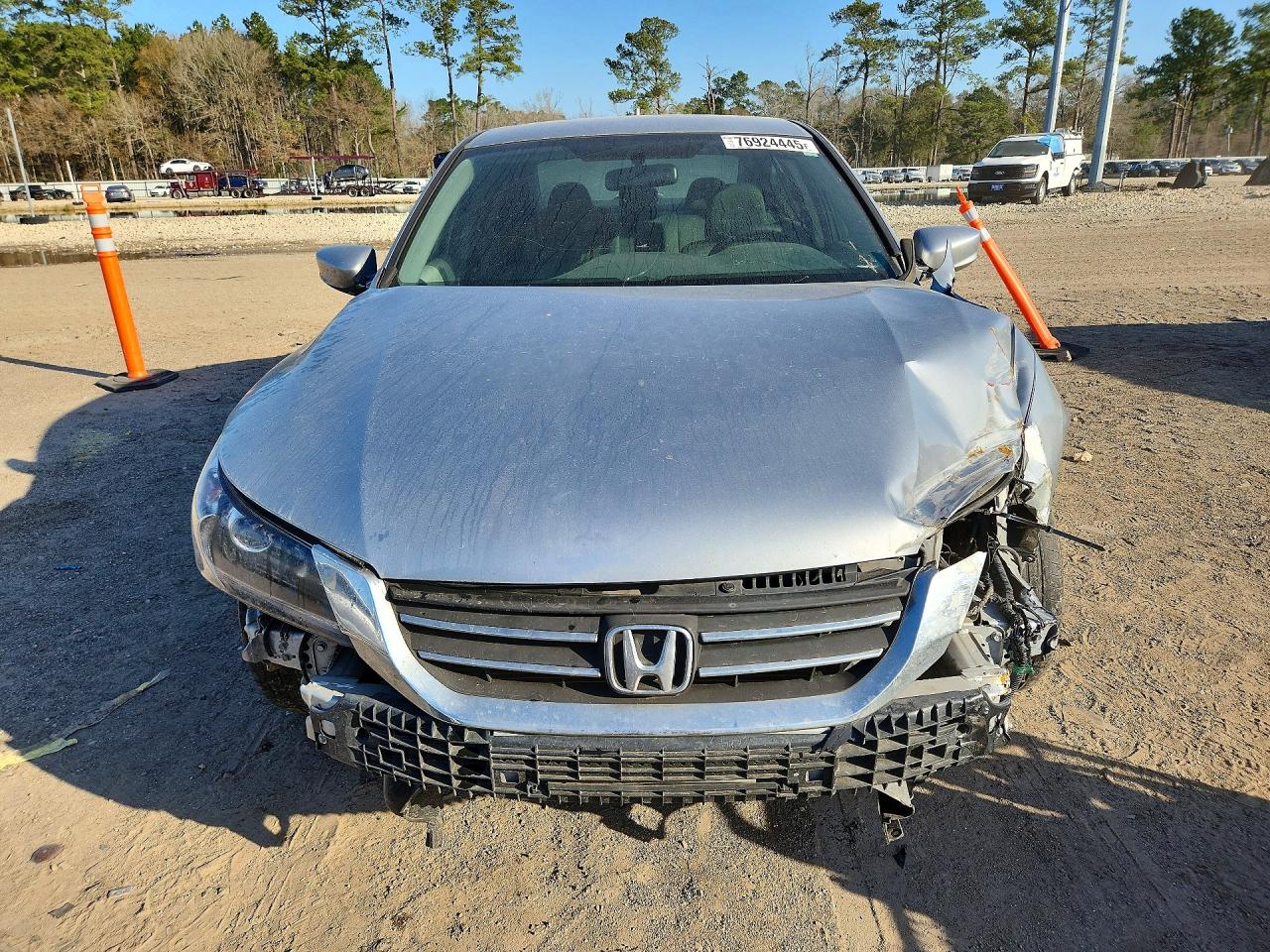 2014 HONDA ACCORD LX photo 5