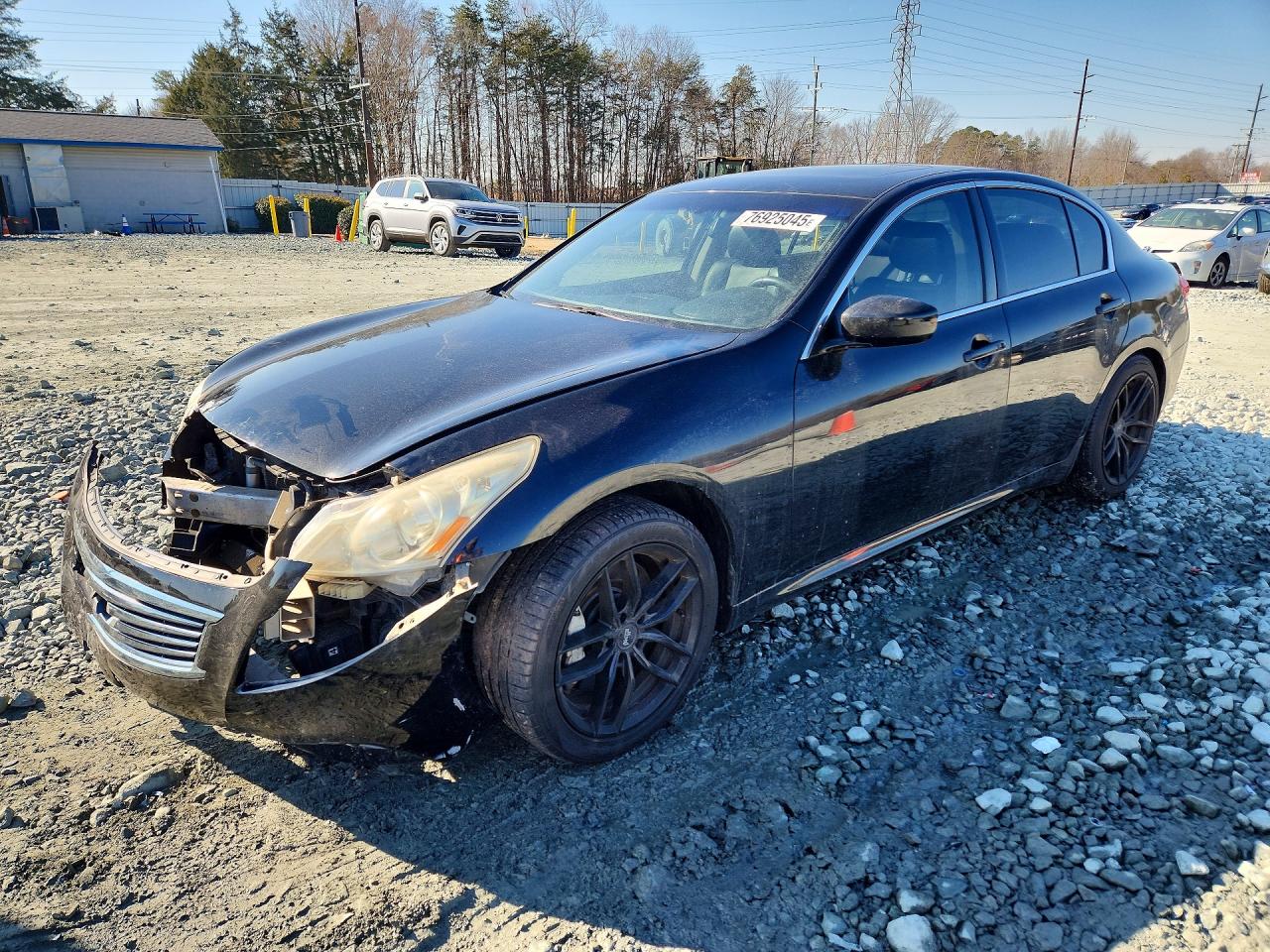 2012 INFINITI G37 BASE photo 2