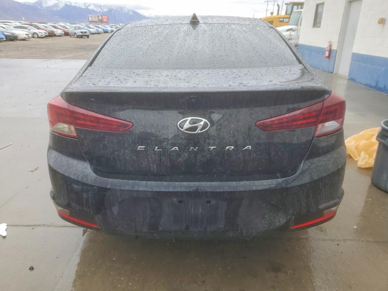 2020 HYUNDAI ELANTRA SEL photo 6
