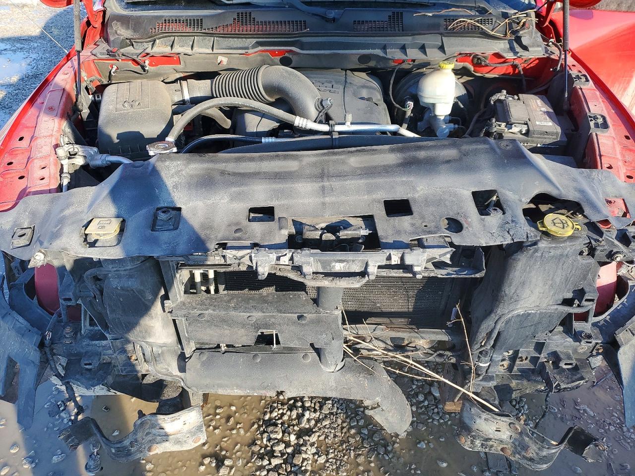 2015 RAM 1500 ST photo 31