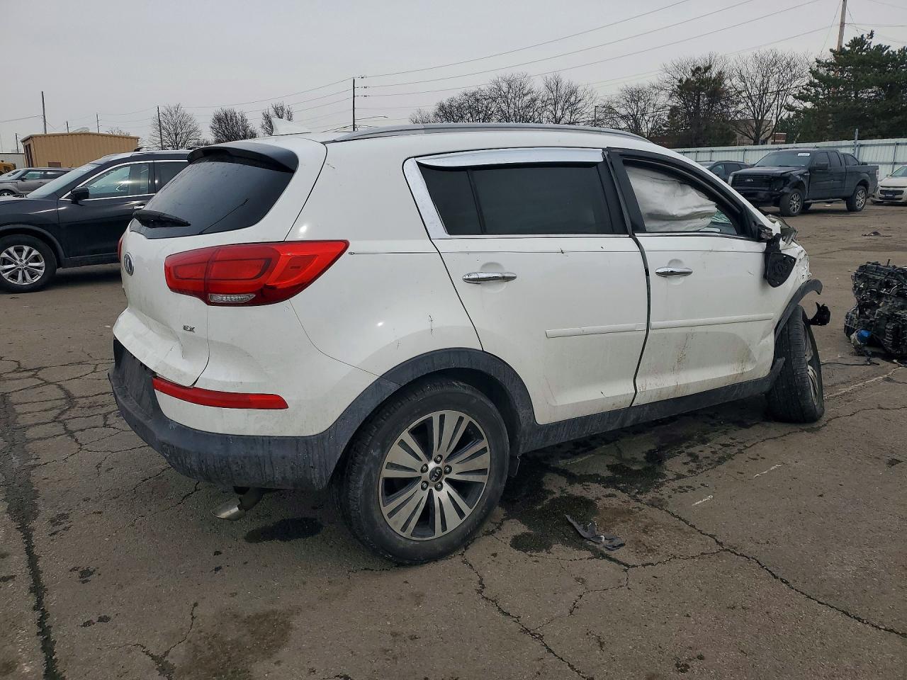2016 KIA SPORTAGE EX photo 3