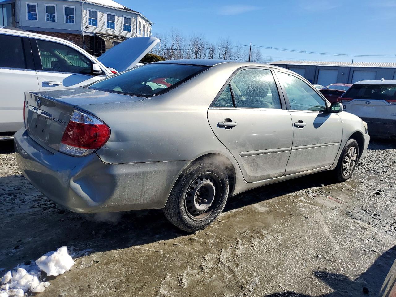 2005 TOYOTA CAMRY LE photo 5