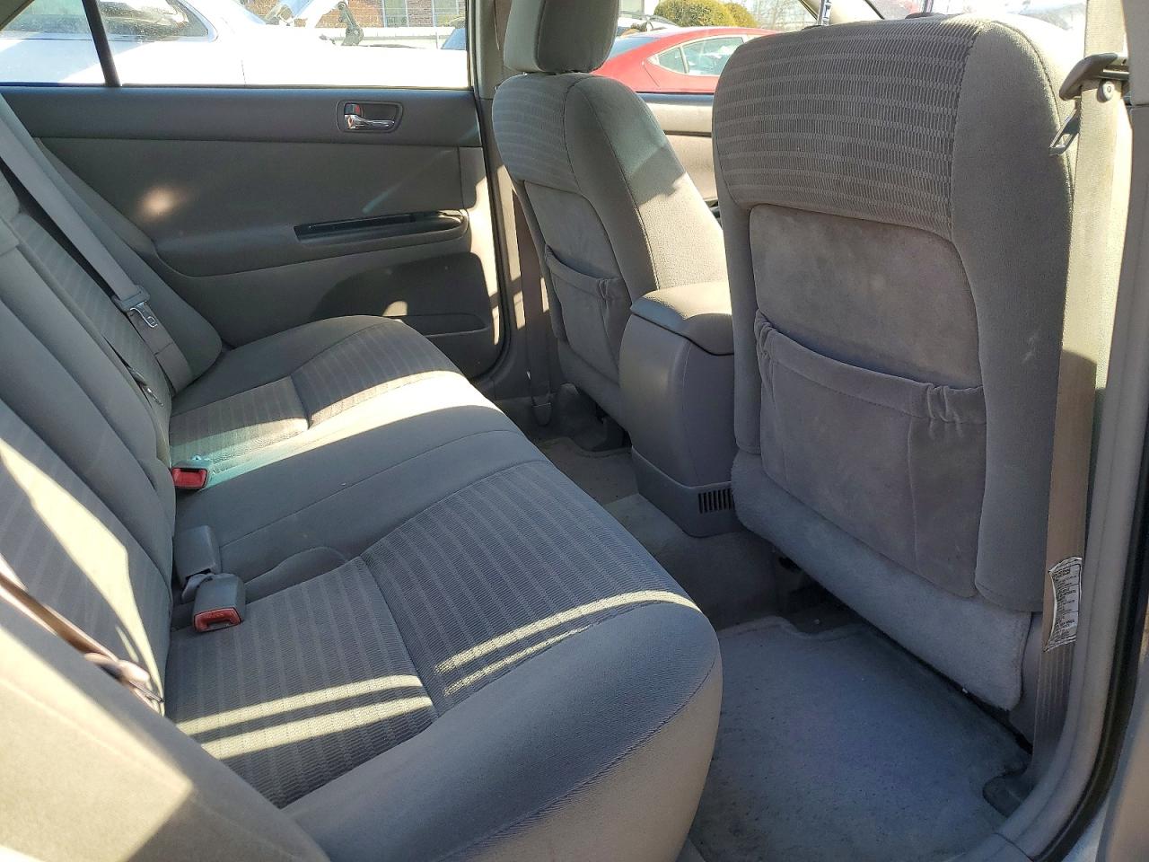 2005 TOYOTA CAMRY LE photo 19