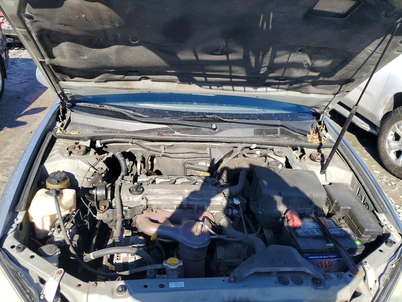 2005 TOYOTA CAMRY LE photo 21