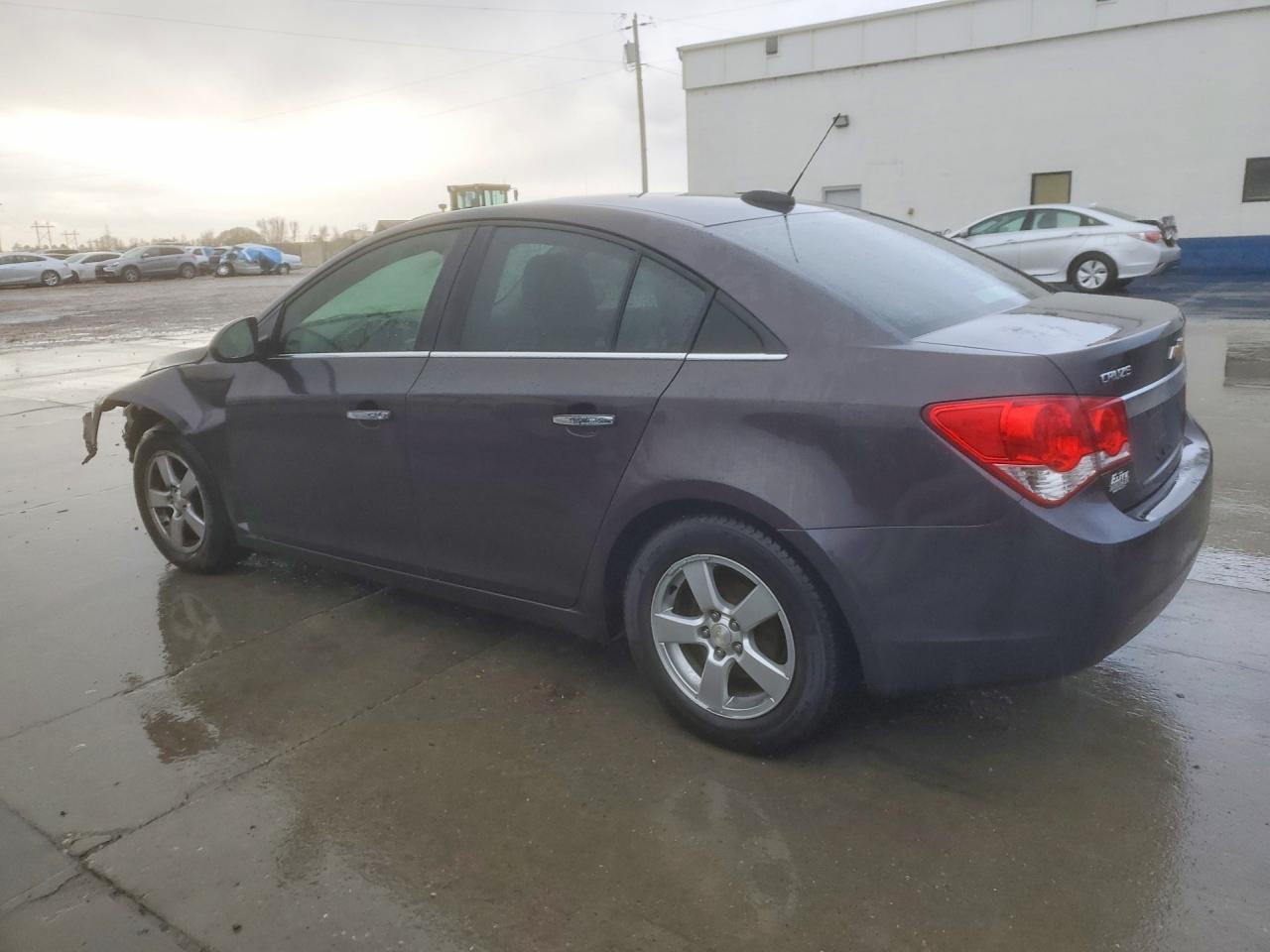 2015 CHEVROLET CRUZE LT photo 3