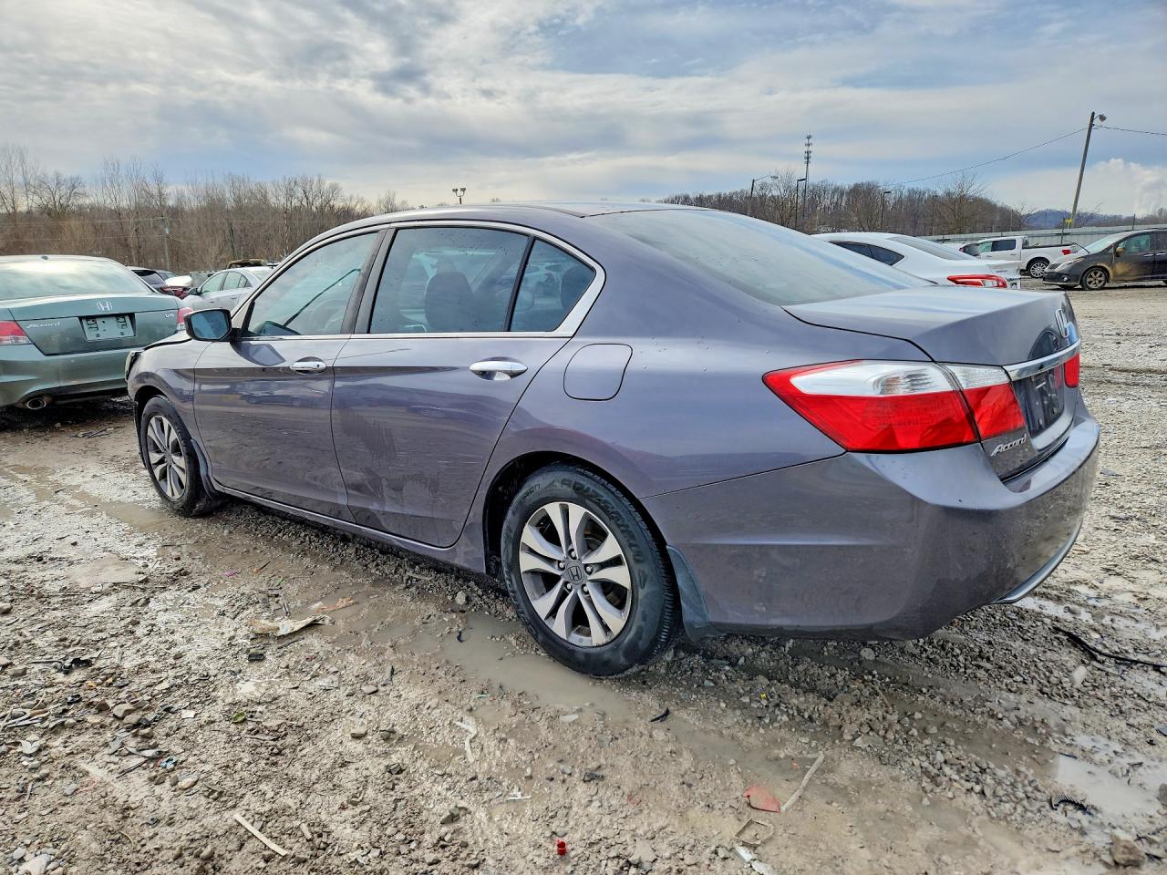 2015 HONDA ACCORD LX photo 4