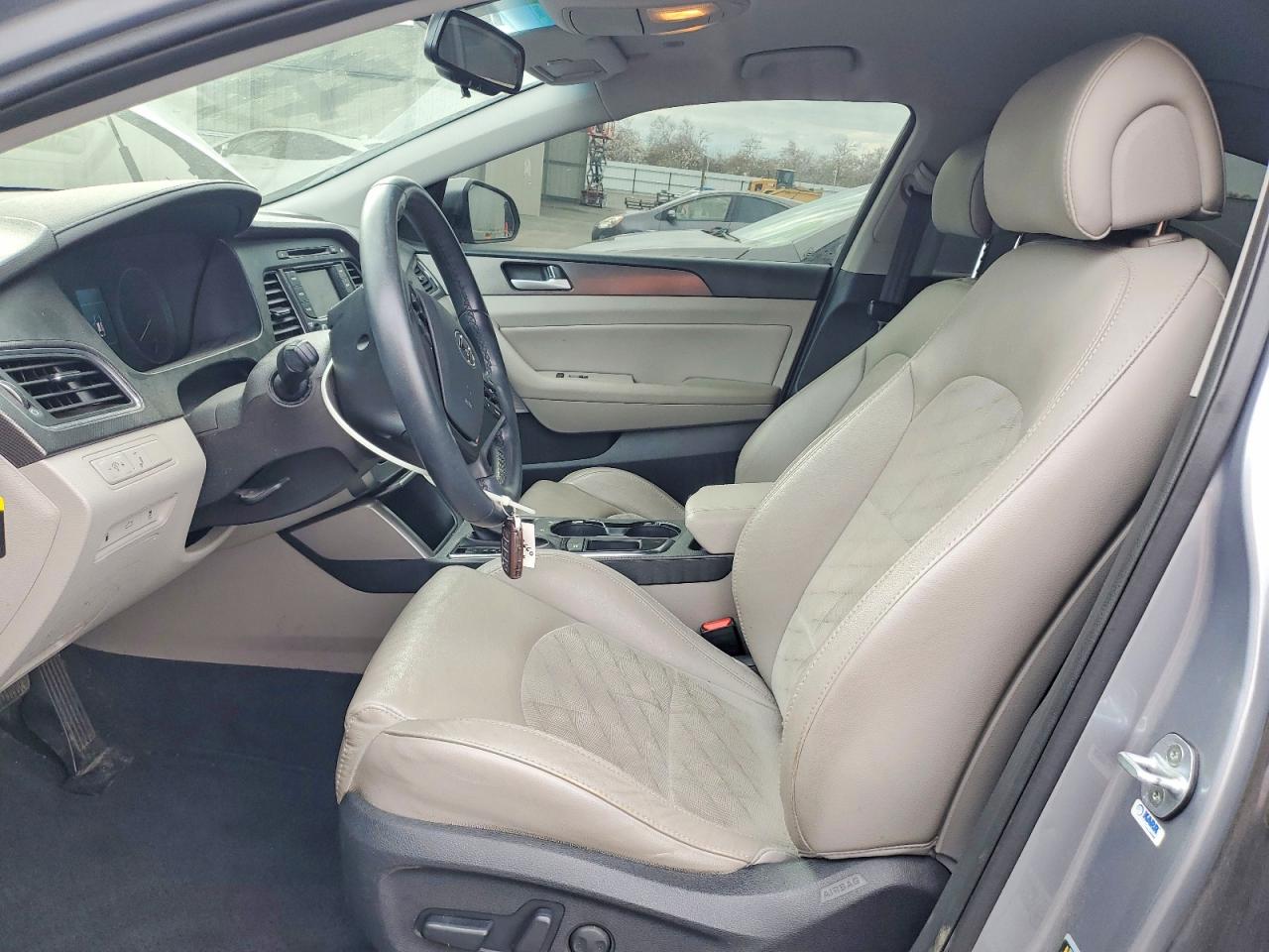 2015 HYUNDAI SONATA SPORT photo 7