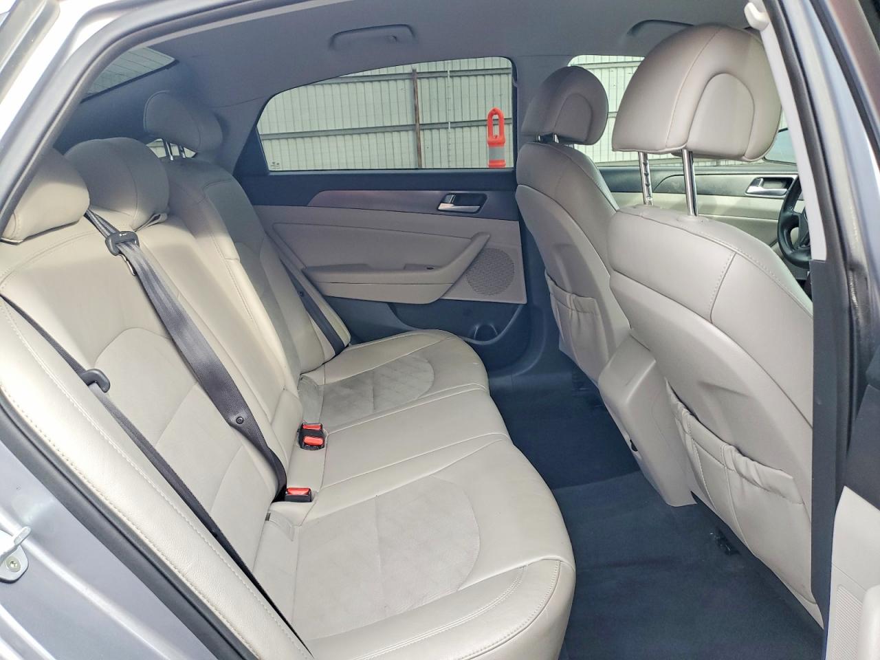 2015 HYUNDAI SONATA SPORT photo 10