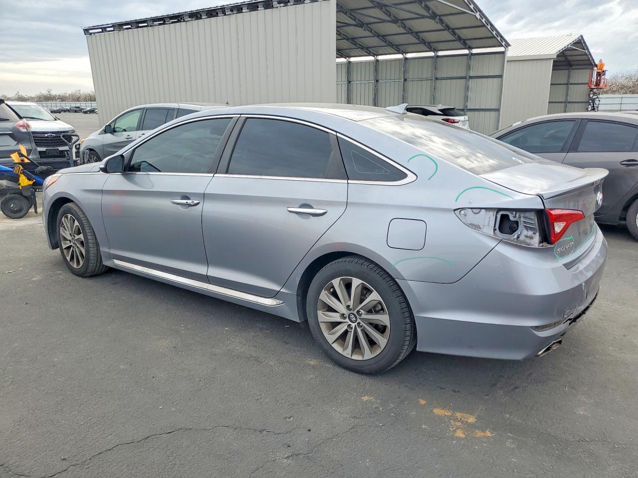 2015 HYUNDAI SONATA SPORT photo 2