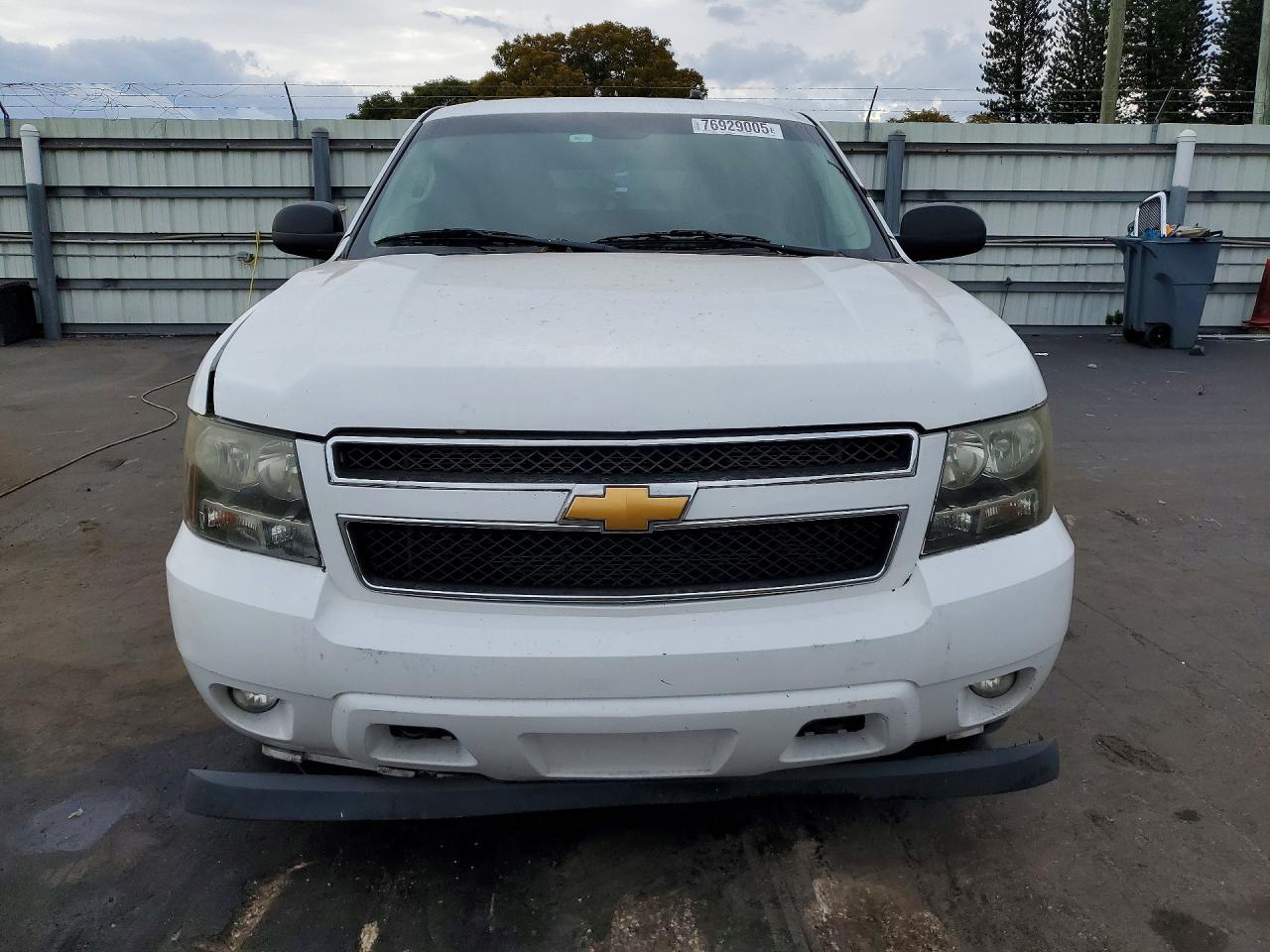 2011 CHEVROLET TAHOE SPECIAL photo 9