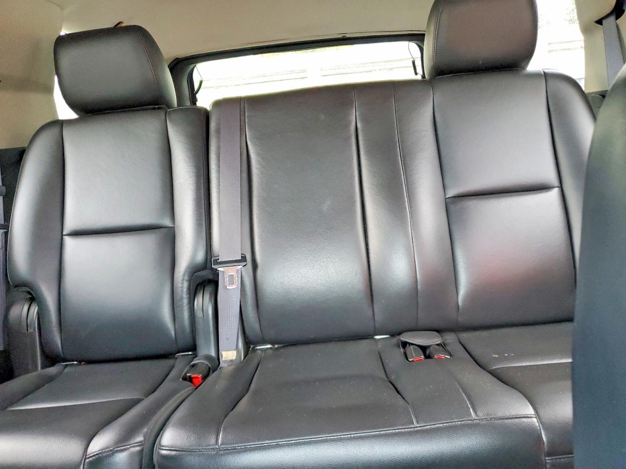 2011 CHEVROLET TAHOE SPECIAL photo 19