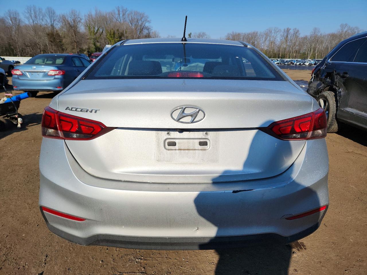 2019 HYUNDAI ACCENT SE photo 11