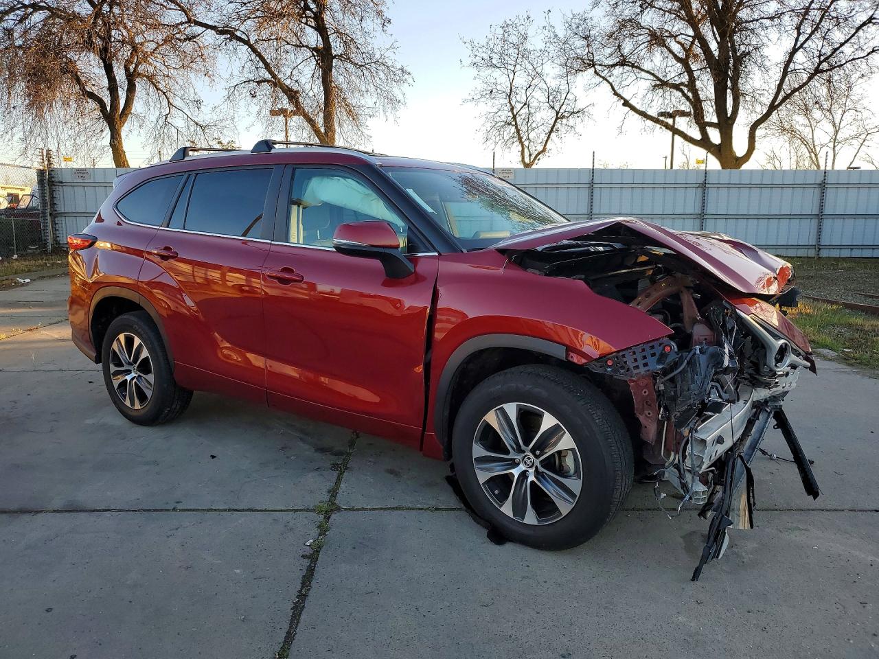 2023 TOYOTA HIGHLANDER L photo 10