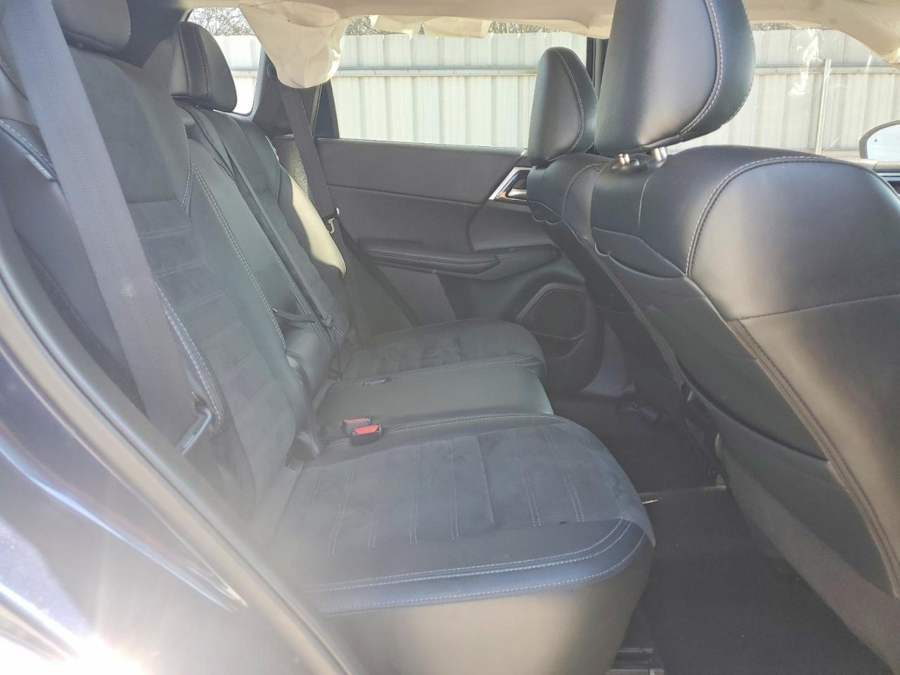 2024 MITSUBISHI OUTLANDER SE photo 31