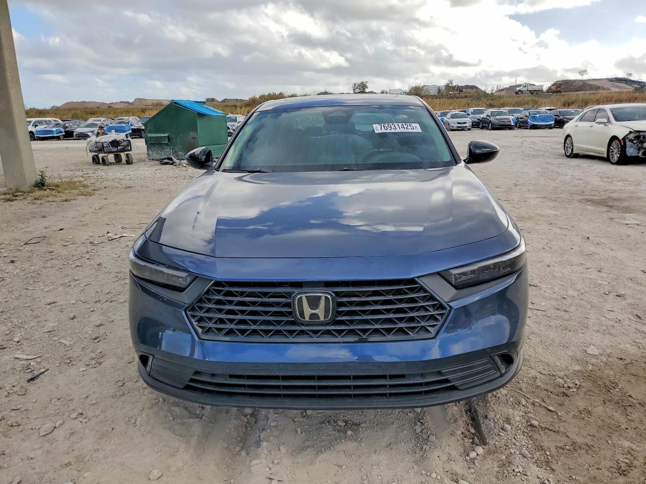 2025 HONDA ACCORD SE photo 9