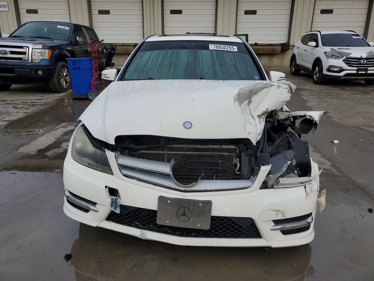 2013 MERCEDES-BENZ C 250 photo 5