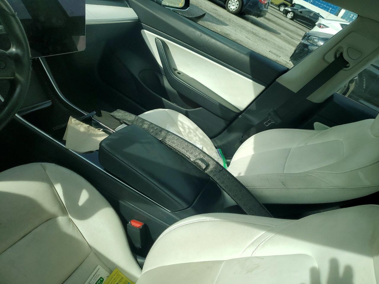 2019 TESLA MODEL 3 photo 8