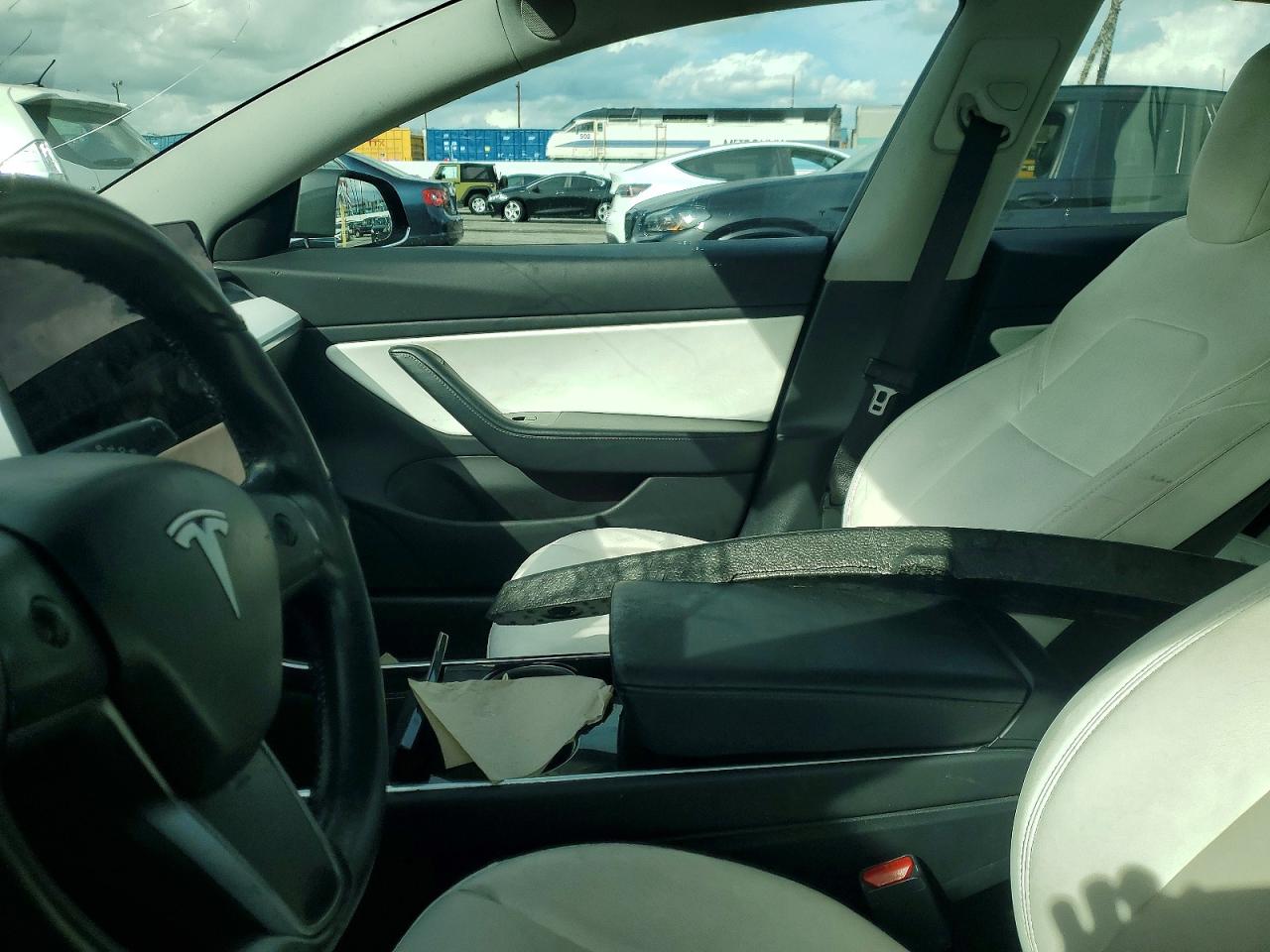 2019 TESLA MODEL 3 photo 7