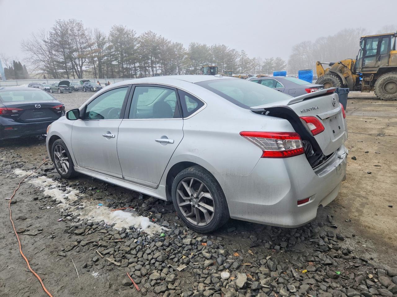 2015 NISSAN SENTRA S photo 3