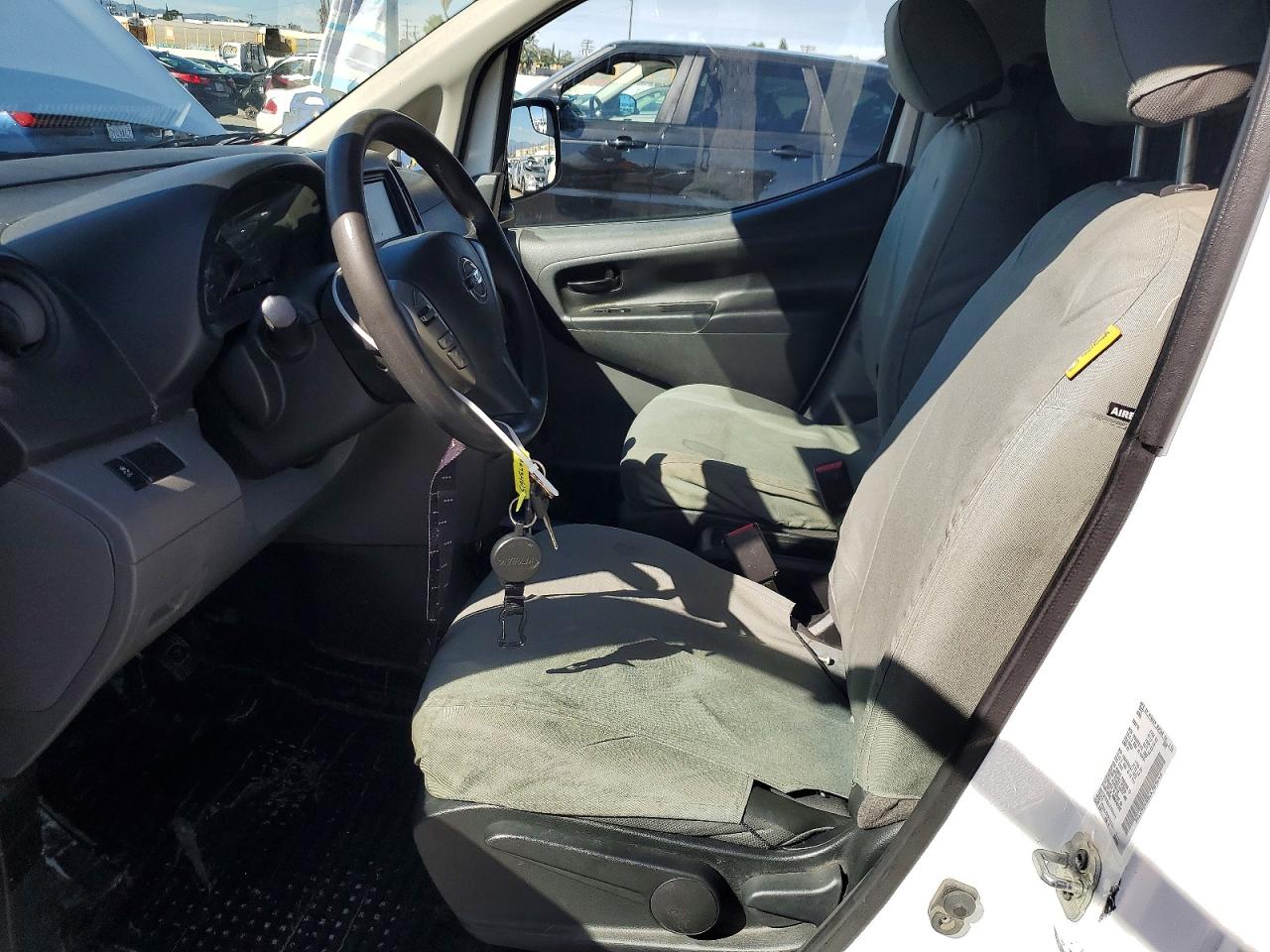 2020 NISSAN NV200 S photo 7