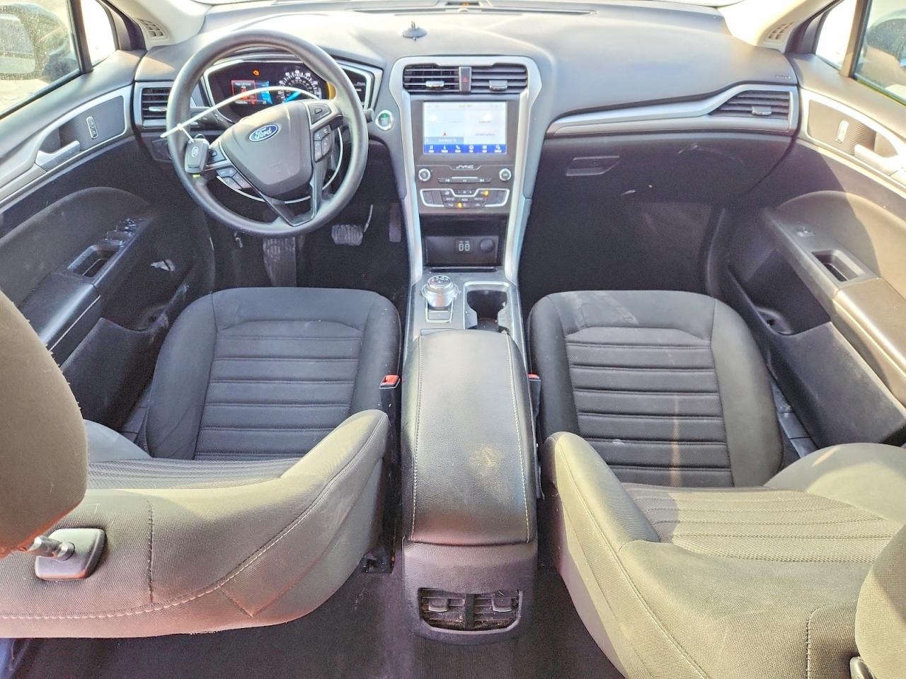 2020 FORD FUSION SE photo 15