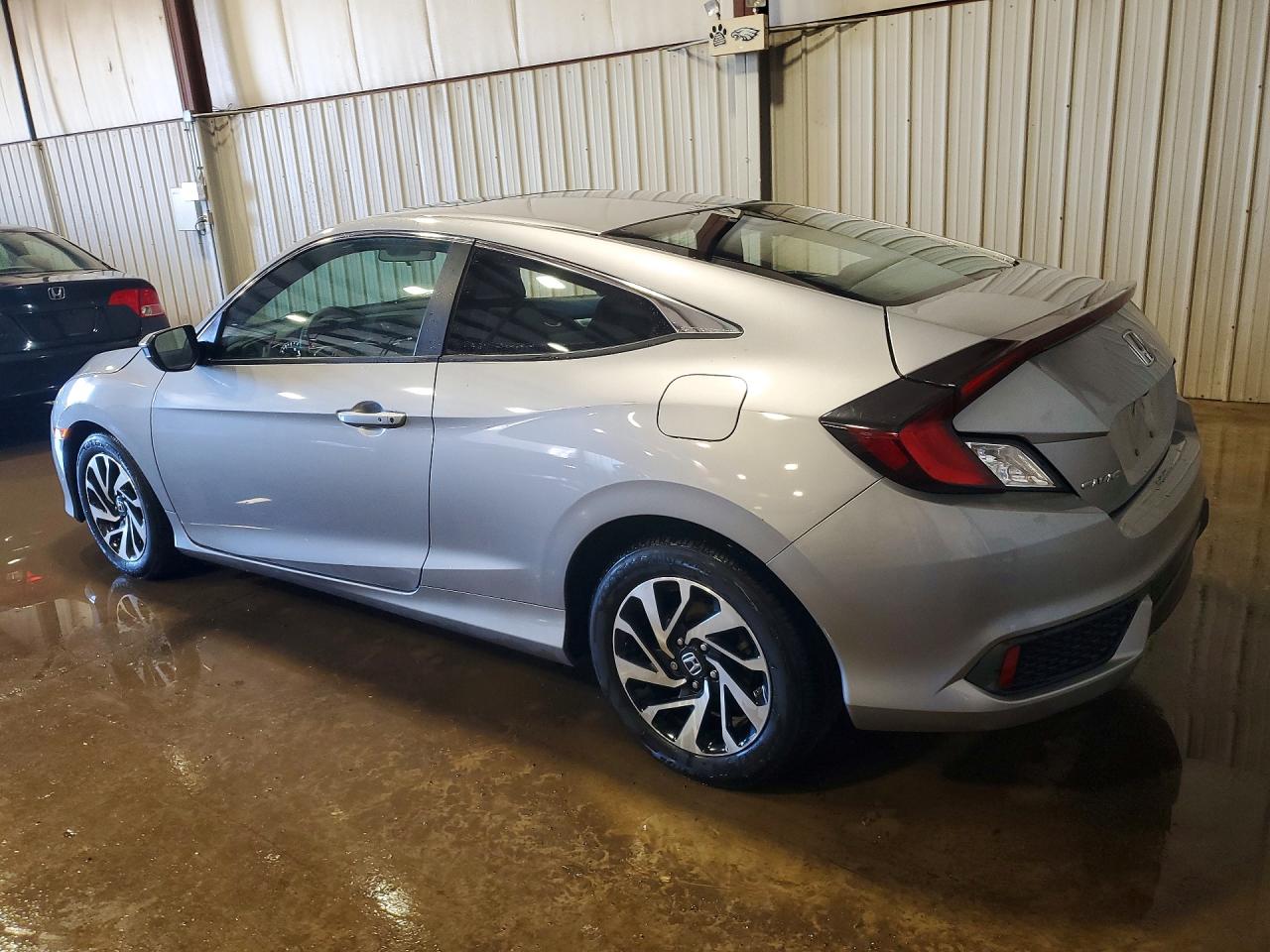 2016 HONDA CIVIC LX photo 2