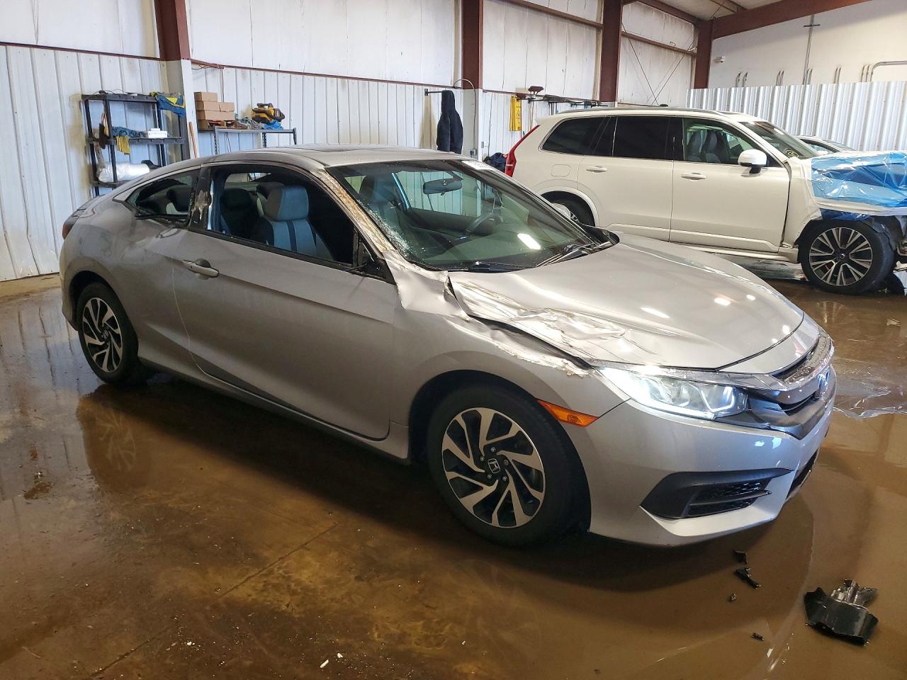 2016 HONDA CIVIC LX photo 4
