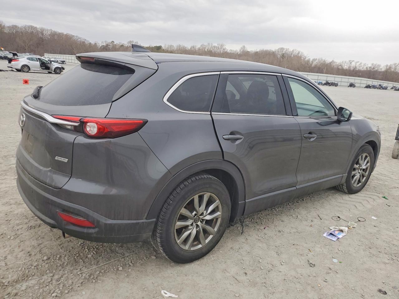 2018 MAZDA CX-9 TOURING photo 3