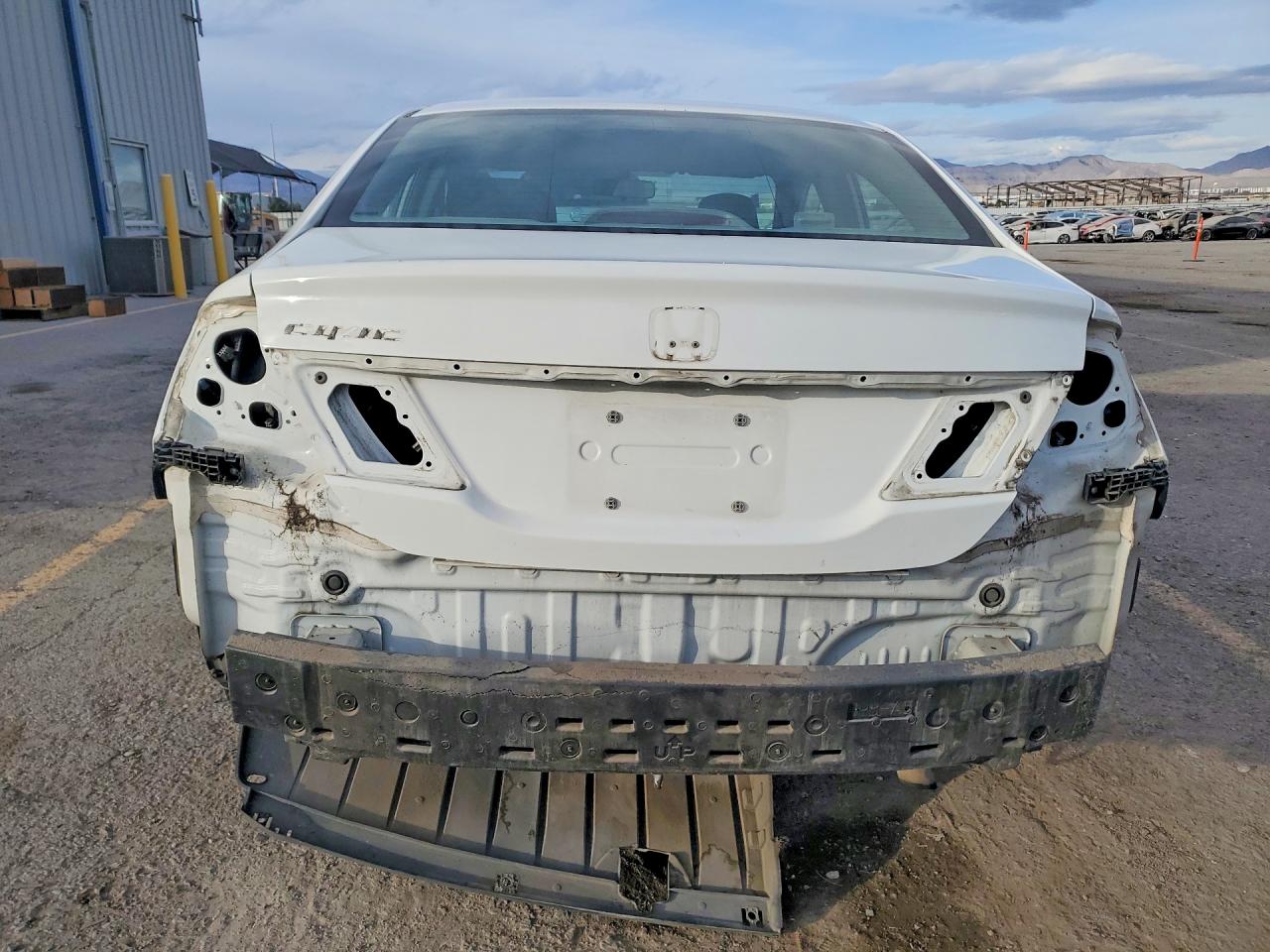 2015 HONDA CIVIC LX photo 11