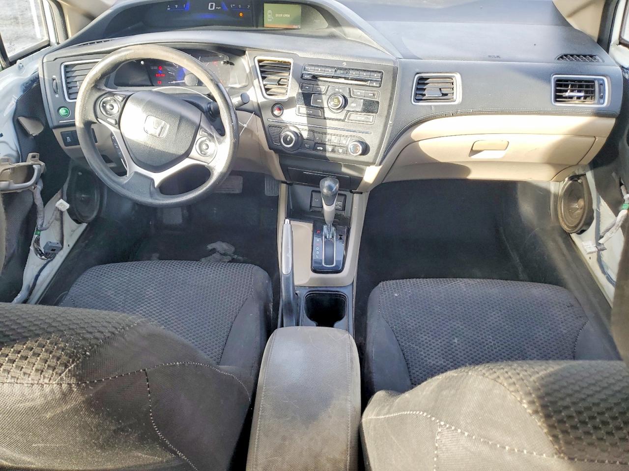 2015 HONDA CIVIC LX photo 15
