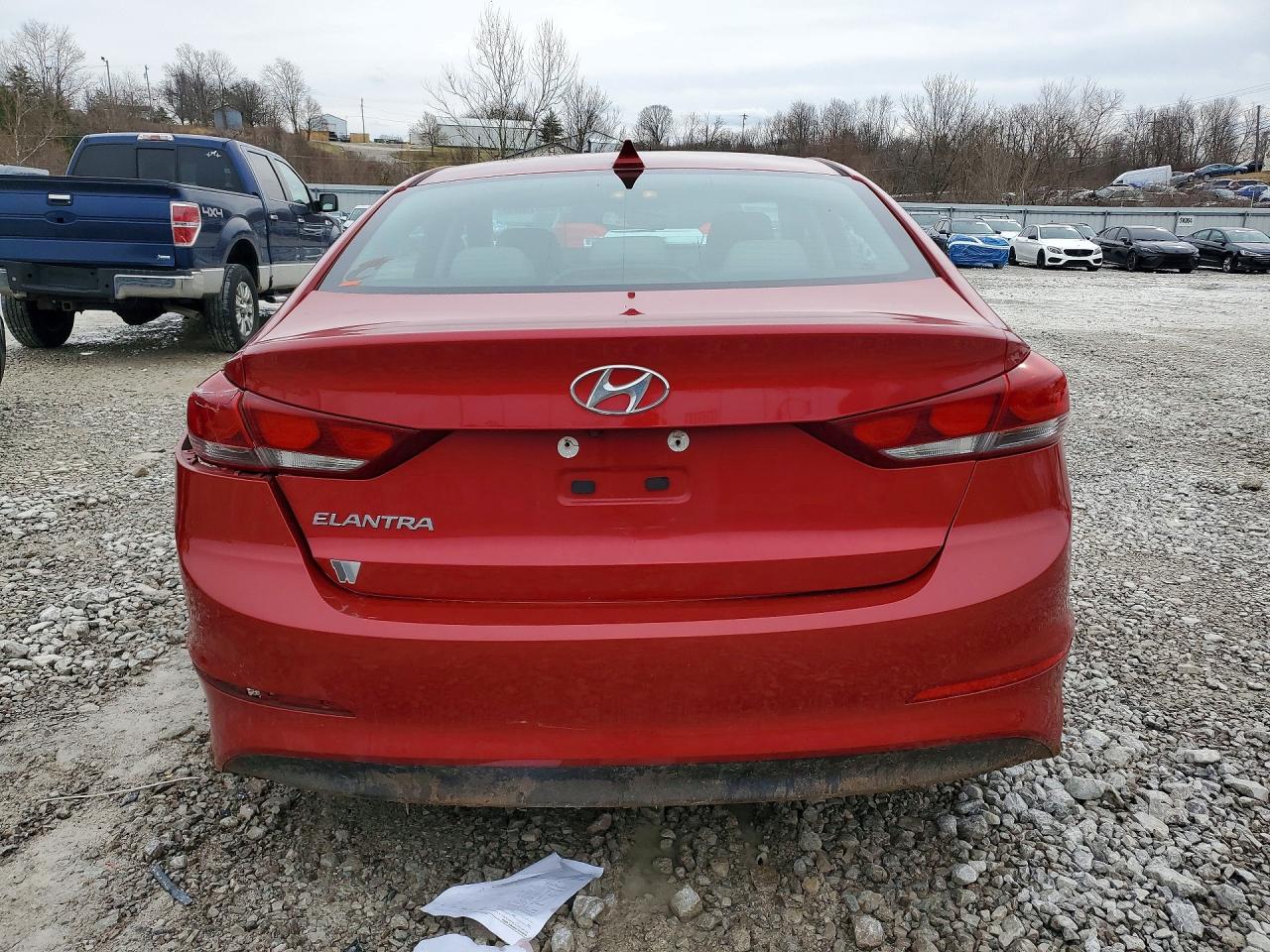 2017 HYUNDAI ELANTRA SE photo 11