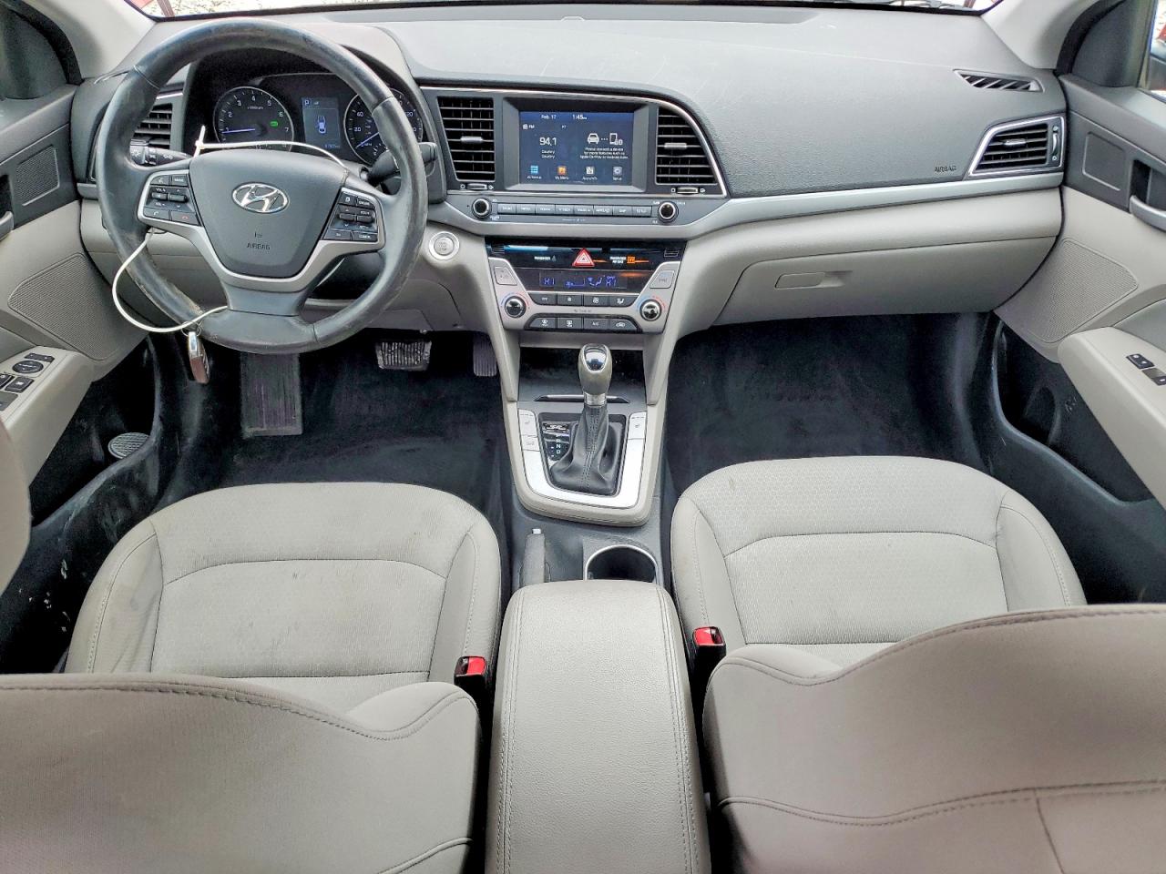 2017 HYUNDAI ELANTRA SE photo 15