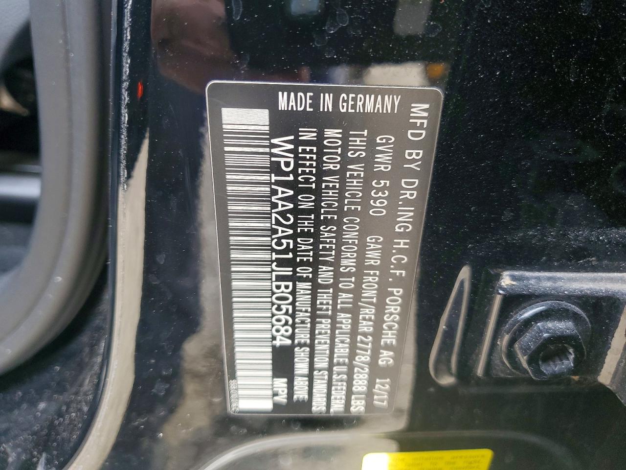 2018 PORSCHE MACAN photo 13
