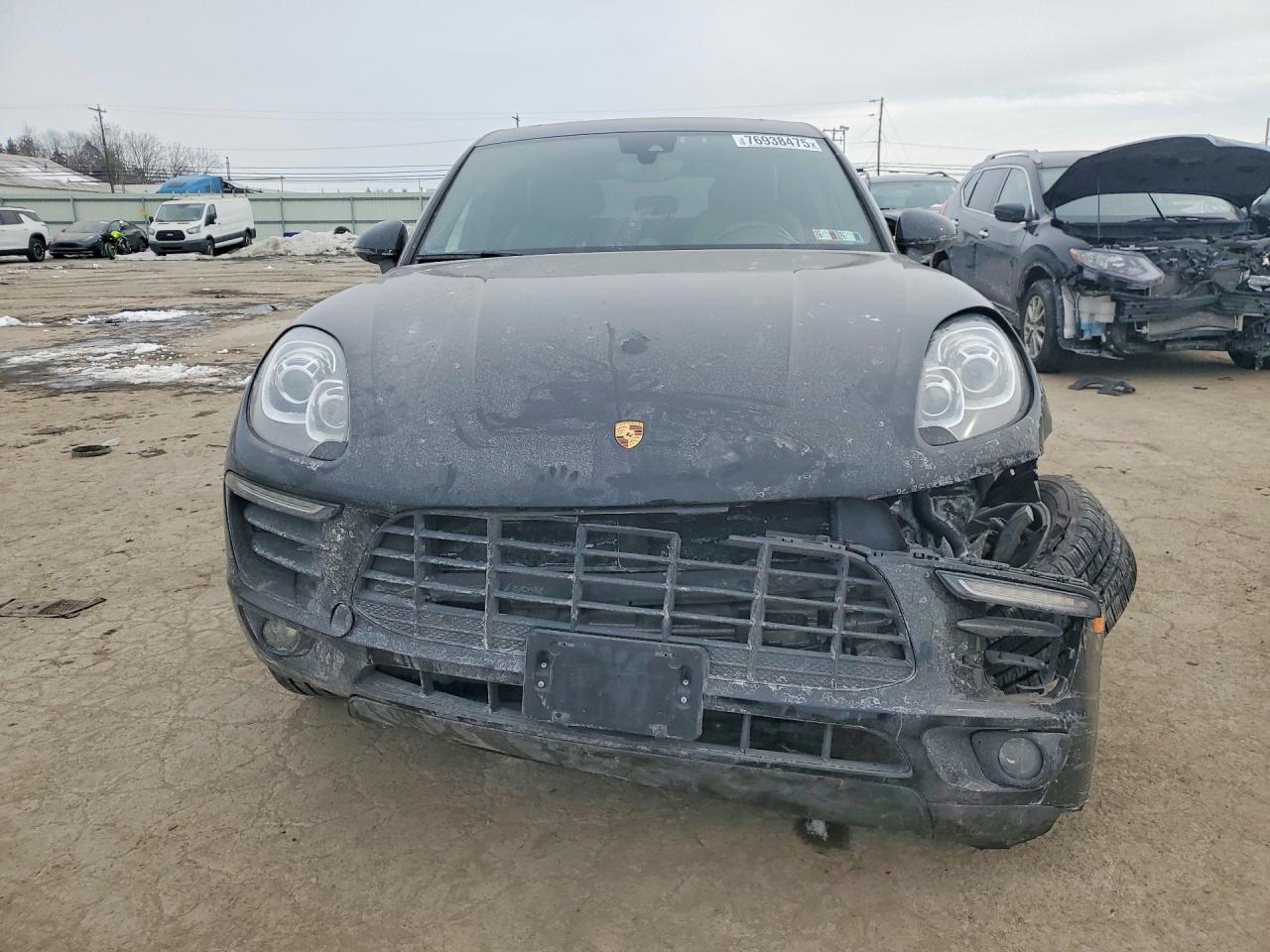 2018 PORSCHE MACAN photo 5