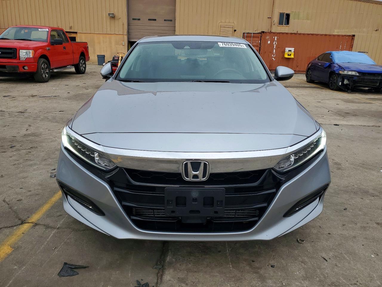2018 HONDA ACCORD EXL photo 9