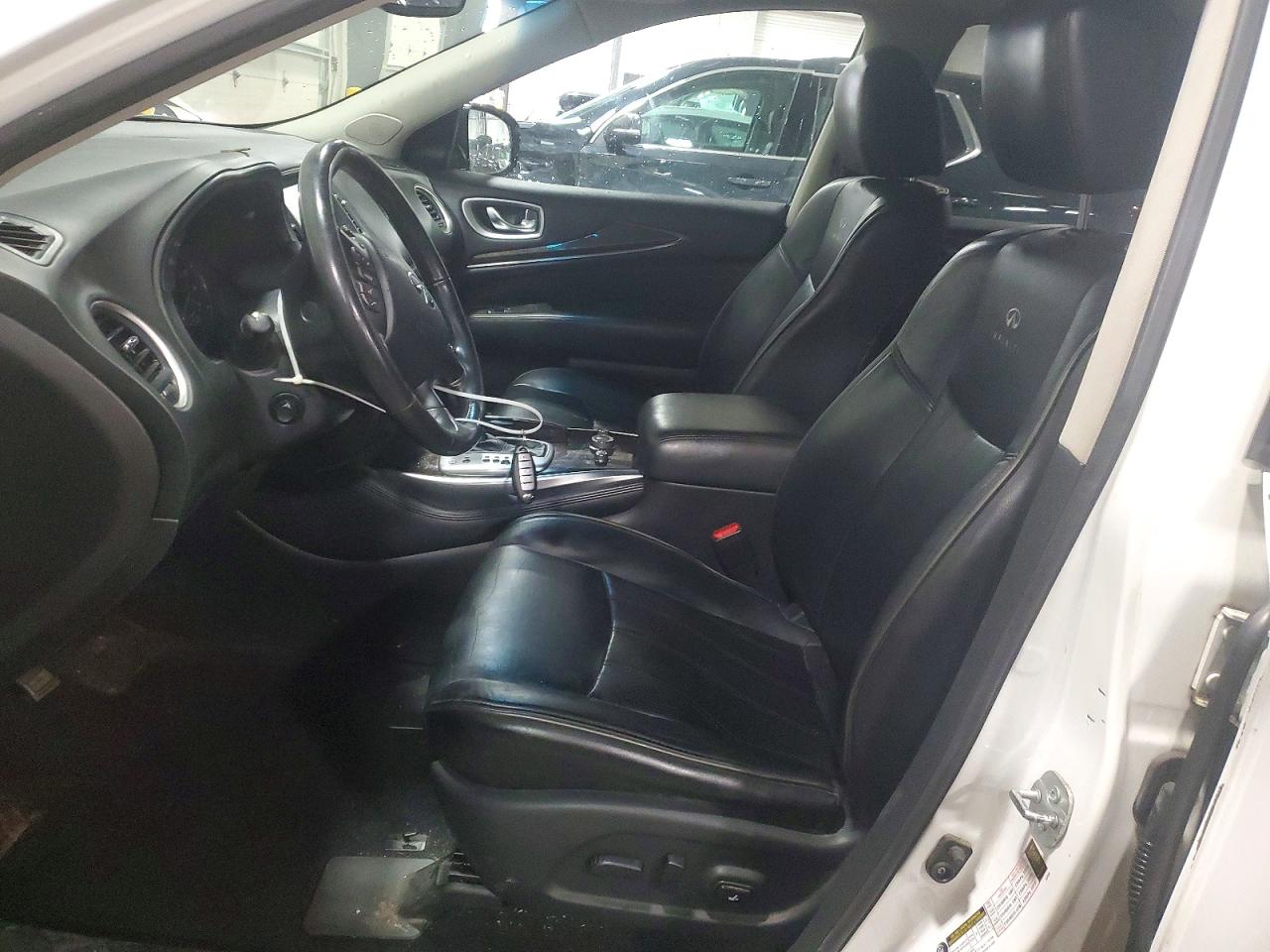 2014 INFINITI QX60 BASE photo 13