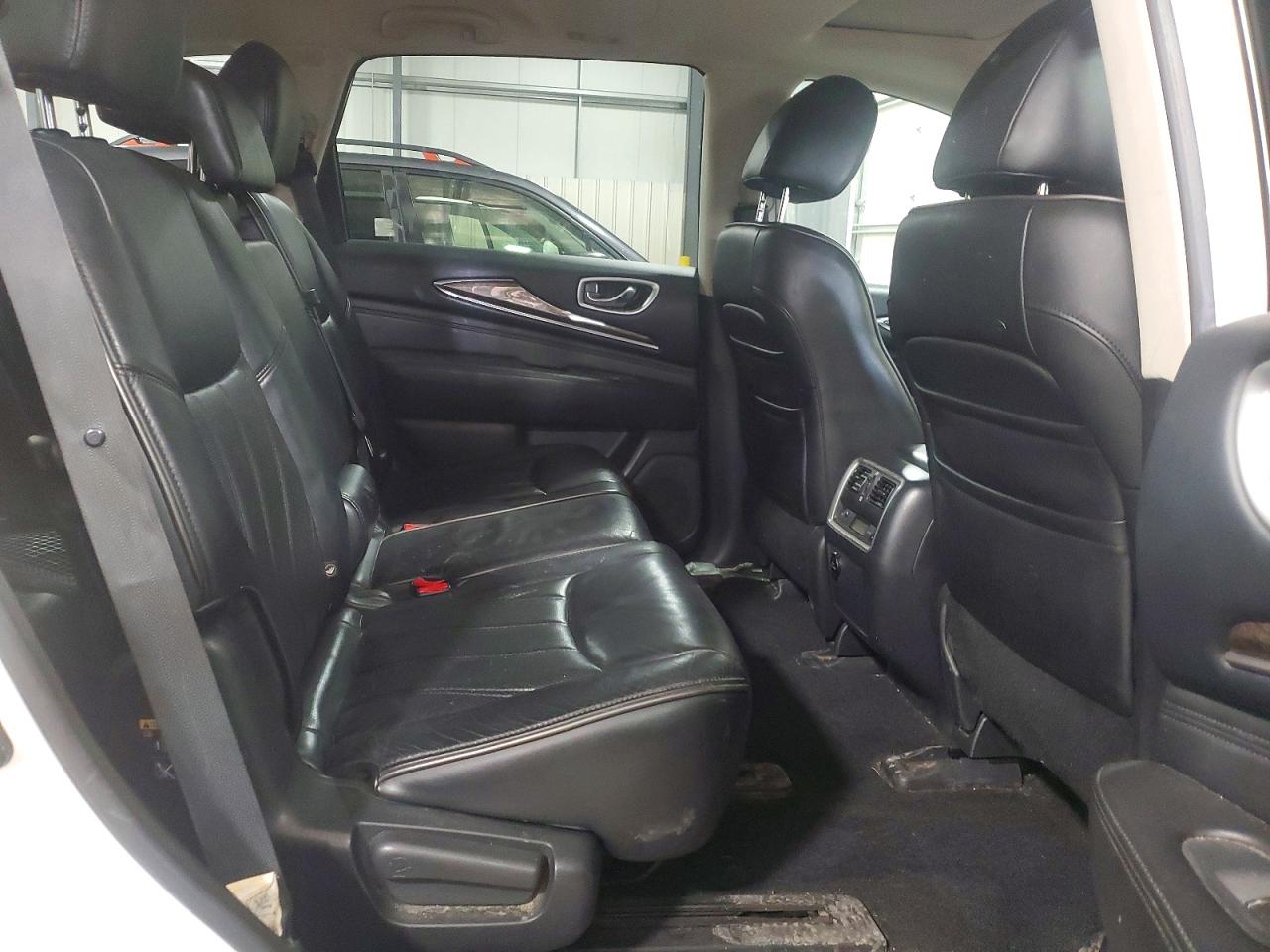 2014 INFINITI QX60 BASE photo 21