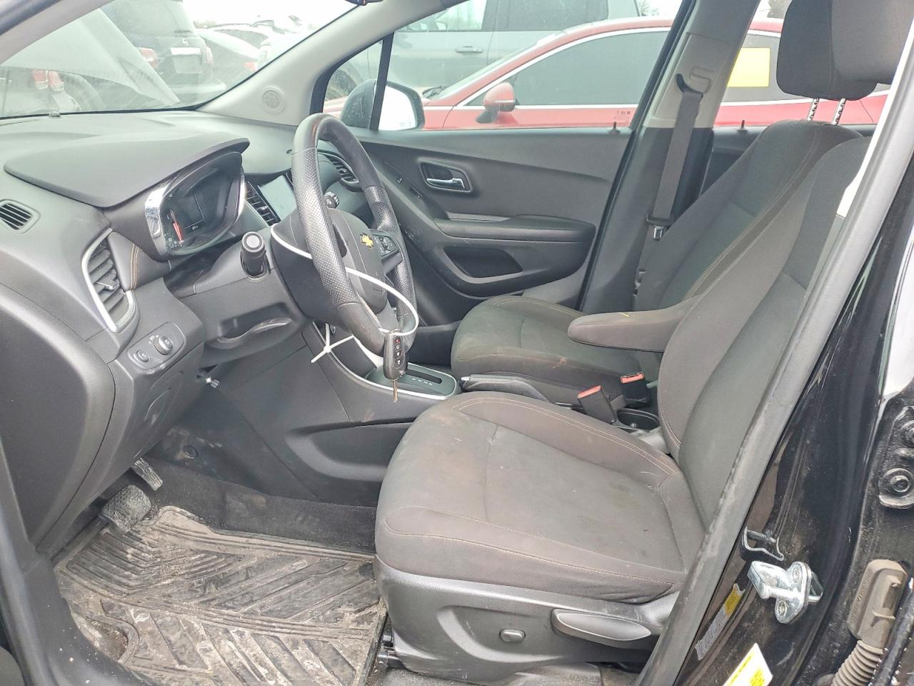2020 CHEVROLET TRAX LS photo 13