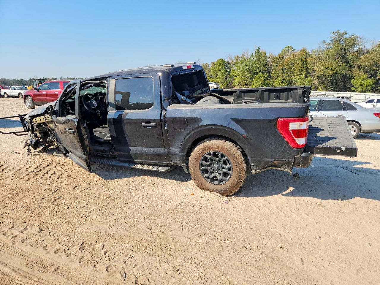 2023 FORD F150 SUPERCREW photo 3