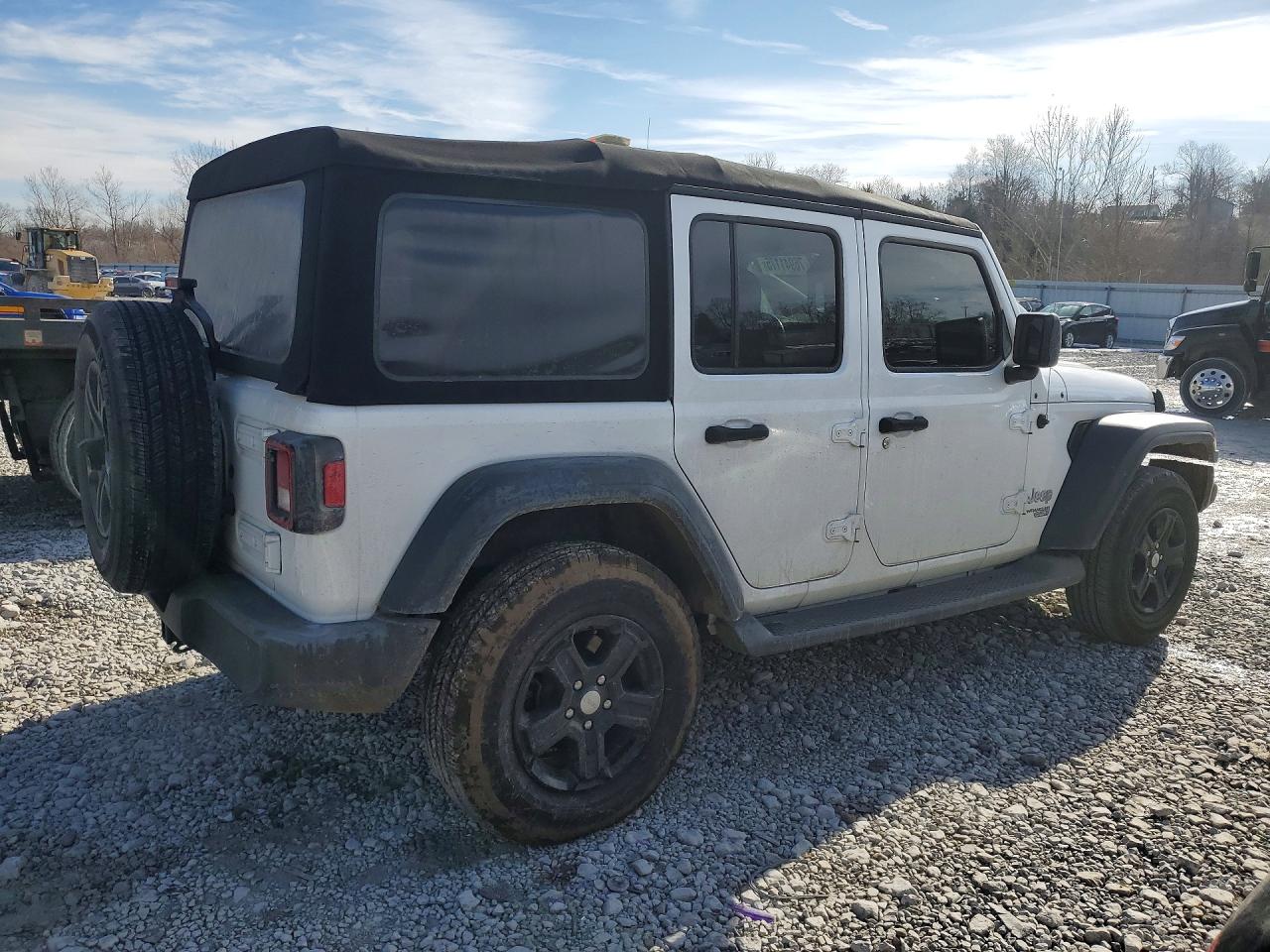 2018 JEEP WRANGLER UNLIMITED SPORT photo 5